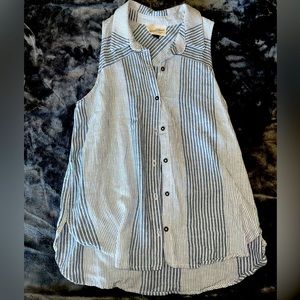 XS stripped button up tank top